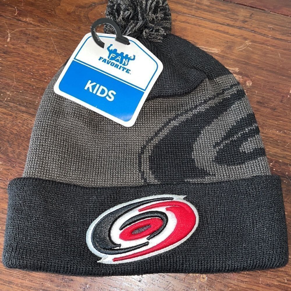 New Gray Black Soft Carolina Hurricanes NHL Knit Snowboard Ski Beanie Cap Hat